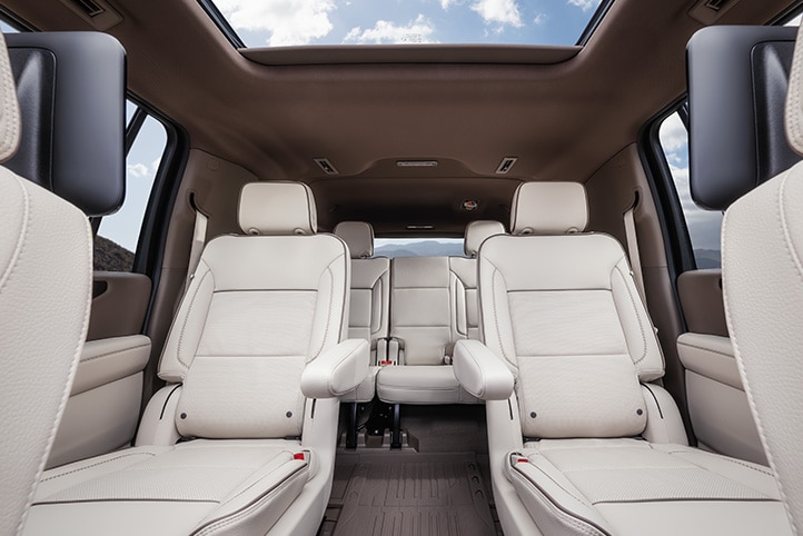 GMC Yukon 2026 Características Interior